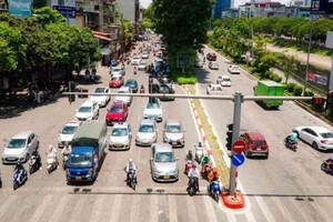 Ho Chi Minh City sweltering through scorching heat of up to 36 degrees