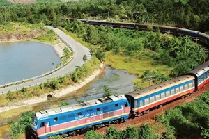 More trains added for National Reunification Day, May Day holidays