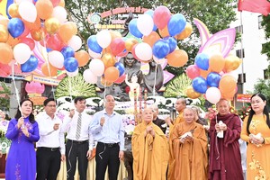 Vietnam Buddhist Sangha’s Executive Board in District 3 celebrates Vesak Day