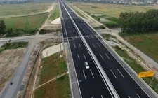 Entire Dien Chau - Bai Vot Expressway open to traffic on June 30