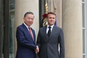 Top leader’s France visit a milestone in bilateral ties