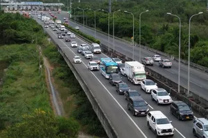 Expansion of HCMC - Long Thanh Expressway can use public investment funds 