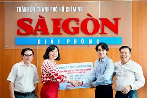 SGGP Newspaper receives donation for disadvantaged pupils from Kardia Labs