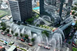 Helicopters to conduct fire drill at Nguyen Hue Pedestrian Street
