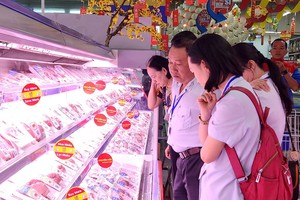 Ho Chi Minh City enhances inspection of safe foods for Tet holiday
