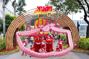 Phu My Hung Spring Flower Festival 2025 officially opens