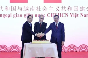 Vietnam, China celebrate 75 years of diplomatic relations