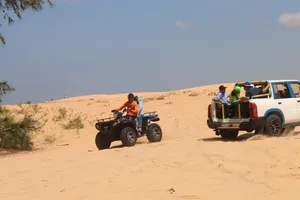 Local authorities proposes to halt off-road vehicles on sane dunes in Binh Thuan