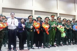 Ho Chi Minh City leaders, residents send off National Day parade forces