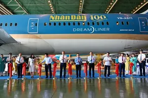 Special livery aircraft featuring “Nhan Dan” logo unveiled