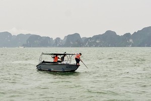 Body of six-year-old boy in Ha Long boat incident found