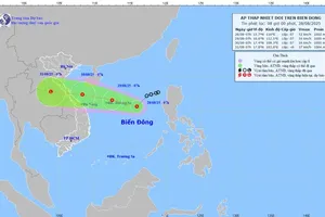 Tropical depression near Paracel Islands may impact Central Vietnam by midweek
