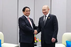 Prime Minister meets Russian President in China