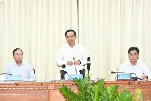 HCMC focuses on administrative stability and economic growth