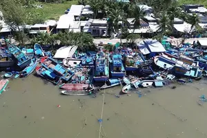 Over 1,750 tons of rice provided to Dak Lak people affected by typhoon No. 13