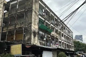 HCMC prepares to call for investment in 19 old apartment buildings