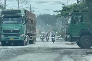 Con đường ngắn, nỗi khổ dài