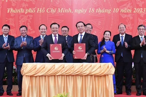 TPHCM và TP Hà Nội hợp tác toàn diện trên các lĩnh vực