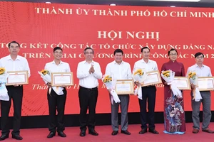 Thực hiện nghiêm, đồng bộ, chặt chẽ các khâu trong công tác cán bộ