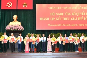 TPHCM kết thúc hoạt động 14 và giải thể 7 cơ quan Đảng 