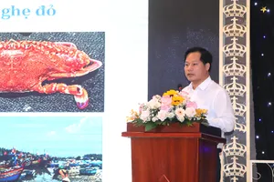 Gỡ “nút thắt” MMPA, hướng tới nghề khai thác ghẹ đỏ bền vững tại Việt Nam