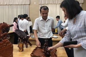 Hội thi sản phẩm thủ công mỹ nghệ Việt Nam năm 2020