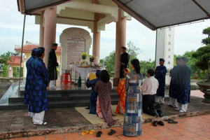 Tưởng niệm 158 năm ngày Anh hùng dân tộc Trương Định tuẫn tiết