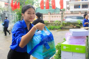 Quảng Ngãi gửi yêu thương, nâng bước em đến trường cho thiếu nhi các tỉnh bị ảnh hưởng do thiên tai