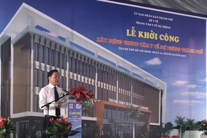 Prof. Dr. Nguyen Tan Binh - Director of HCMC Health Department at the groundbreaking ceremony (photo SGGP)