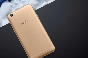 Oppo F3 rộng cửa ở “phân khúc thích selfie”