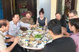 Hội An “cháy” phòng homestay