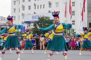 Festival Huế mê hoặc khán giả