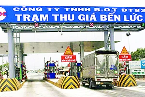 Nhập nhằng “thu giá” và “thu phí”