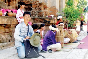 Họa sĩ Trần Văn Hải: Dấu ấn riêng từ tranh thủy mặc