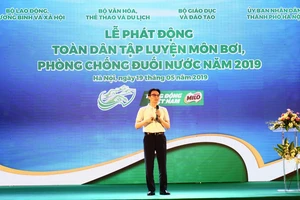 Phó Thủ tướng Vũ Đức Đam: Biết bơi chưa đủ mà mỗi người phải được trang bị kỹ năng ứng phó, xử lý để cứu người bị đuối nước