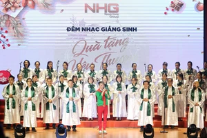 Ấm áp đêm nhạc Giáng sinh NHG “Quà tặng yêu thương”