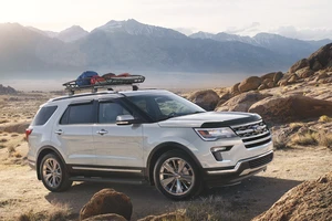 Ford Việt Nam công bố giá bán mới Ford Explorer, tri ân khách hàng với chương trình chăm sóc cao cấp