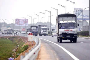 Khó kéo giảm chi phí vận tải, tại sao?