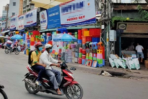 Thêm không gian phát triển thương mại, dịch vụ