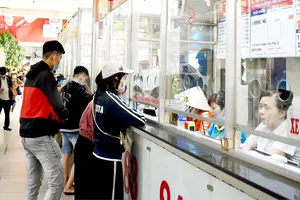 Nhiều hãng xe thương hiệu đi miền Trung hết vé các ngày cao điểm tết