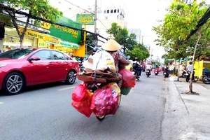 Những mảnh đời nặng gánh mưu sinh