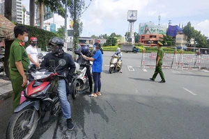 Chế tài nghiêm minh trong phòng chống dịch