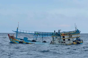 Tàu cá BV 97879 TS bị nạn trên vùng biển Côn Đảo