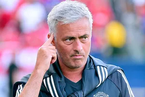 Mourinho liên tục công khai bày tỏ thất vọng về công tác tuyển mộ tân binh
