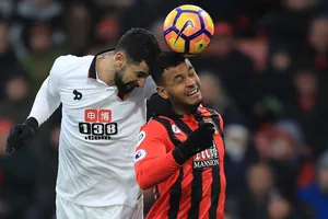 Bournemouth (15) - Watford (10): Bất phân thắng bại