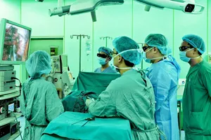 Ứng dụng kỹ thuật nội soi 3D trong điều trị ung thư tiền liệt tuyến tại BV Đại học Y Dược TPHCM