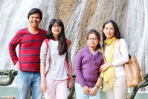 Năm 2018, sẻ chia, gắn kết yêu thương