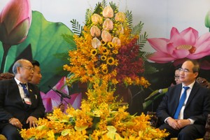 市委書記阮善仁接見緬甸國會議長曼溫凱丹。（圖源：雲科）