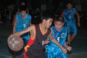 讓孩子參與體能鍛煉。（圖源：磊磊）