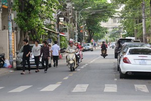 胡春香街擬定設立為步行街與肩挑小販街區，但沒得到民眾的贊同。（圖源：忠孝）